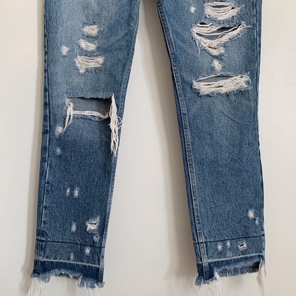 Dark Wash Abercrombie Annie High Rise Girlfriend Distressed Acid Wash Jeans 25 - Picture 3 of 12